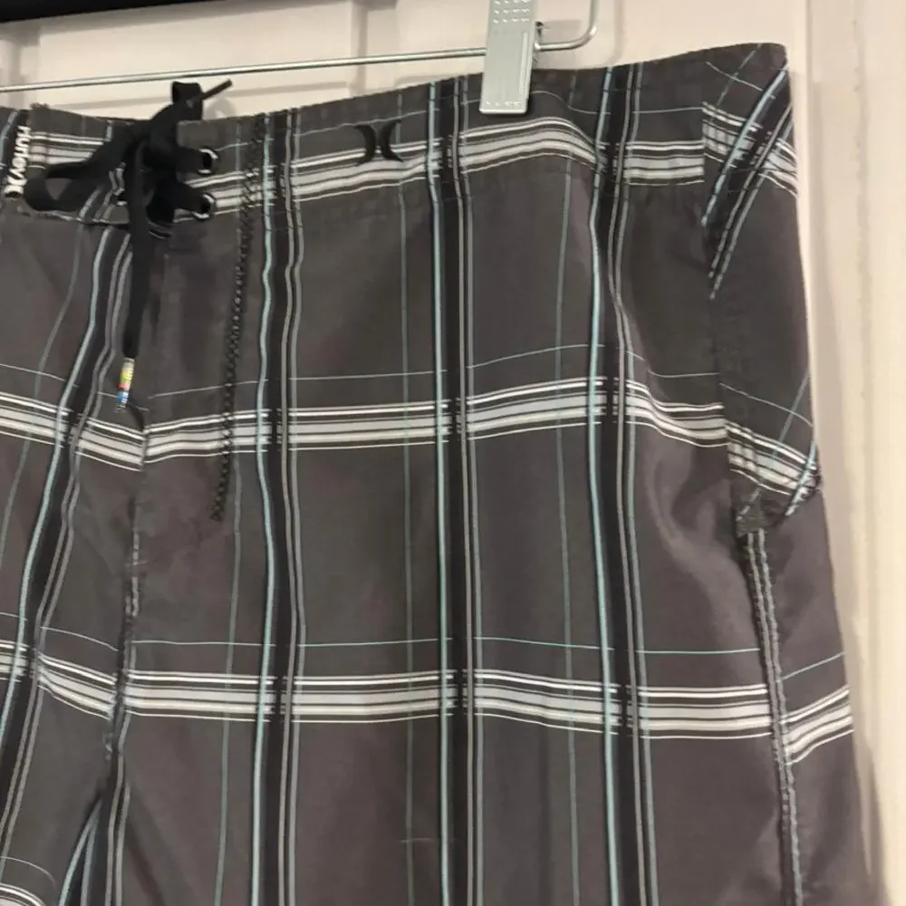 Hurley Mens Board Shorts Size 32 Gray Plaid Swim Trunks Surf